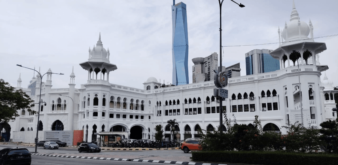Kuala lumpur railway station, jalan sultan hishamuddin.